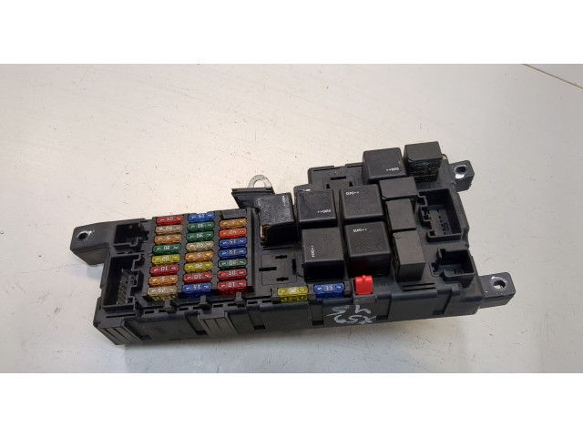 Блок предохранителей  Volvo XC90 2002-2006      518826011   
