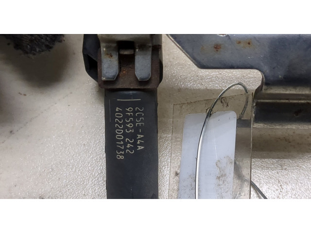 Форсунка топливная  Lincoln Aviator 2002-2005         