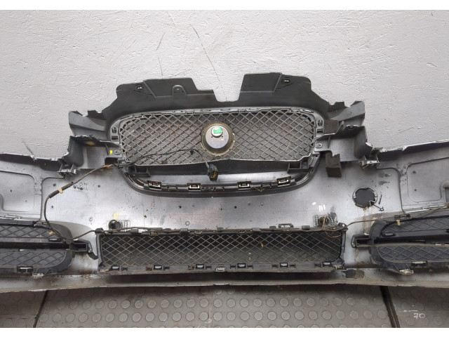 Бампер Jaguar XF 2007-2015 передний
