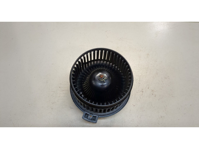 Моторчик печки  Opel Antara        