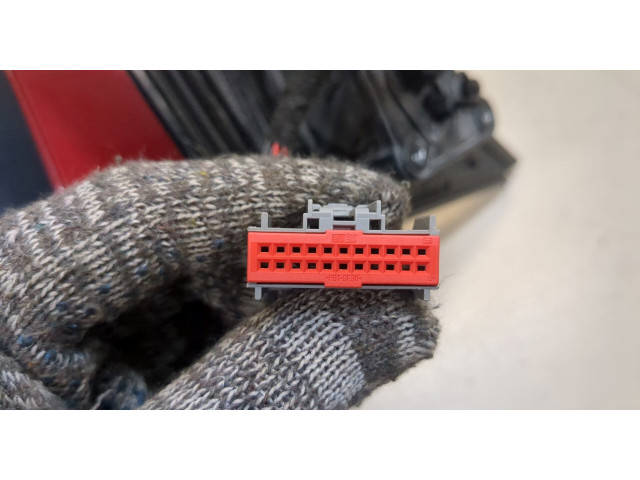 Зеркало боковое Jaguar XE 2015- левое