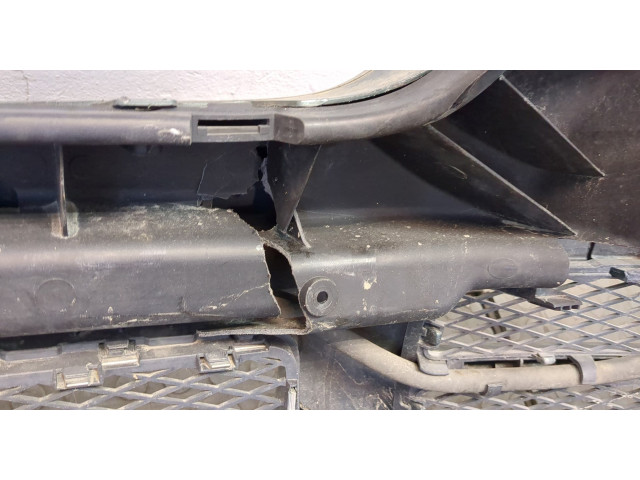 Бампер Volkswagen Touareg 2002-2007 передний 7L6807217AG, 7L6807061F, 7L6853678B, 7L6853665A, 7L6853666A