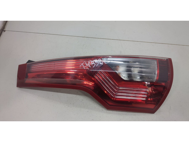 Задний фонарь