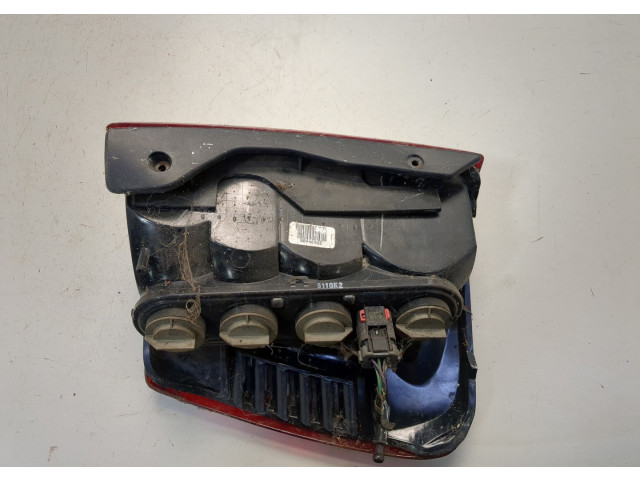 Задний фонарь          