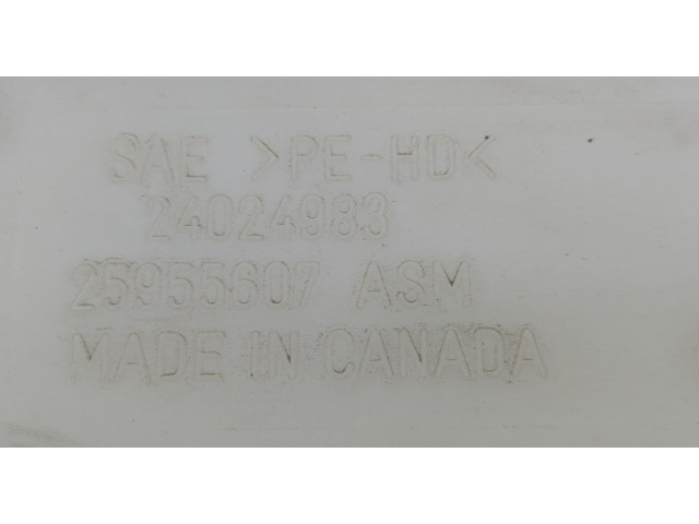 Бачок омывателя  Cadillac STS 2004-2011 24024983   