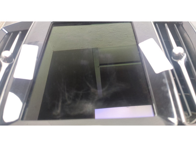 Дисплей бортового компьютера  Volvo V60 2018- 36013018, 31477274, 31477275       