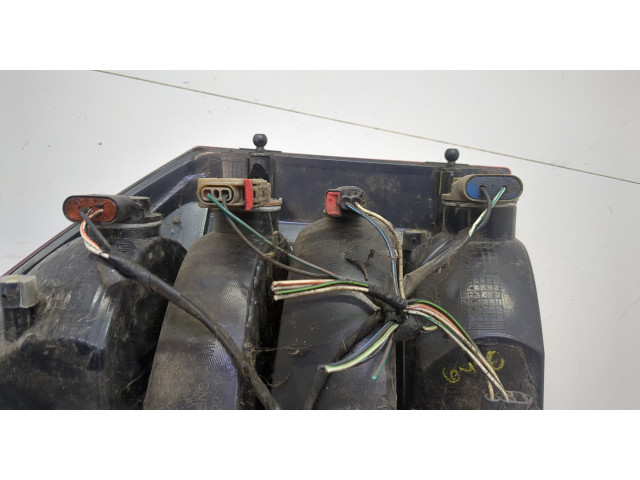 Задний фонарь     5303883AA     