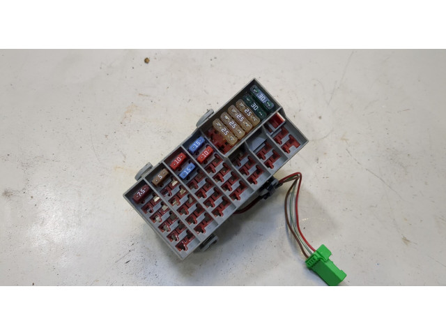 Блок предохранителей Volvo XC90 2002-2006 3.2