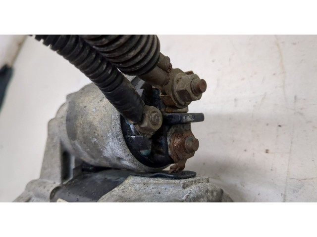 Стартер Nissan Almera Tino 1.8