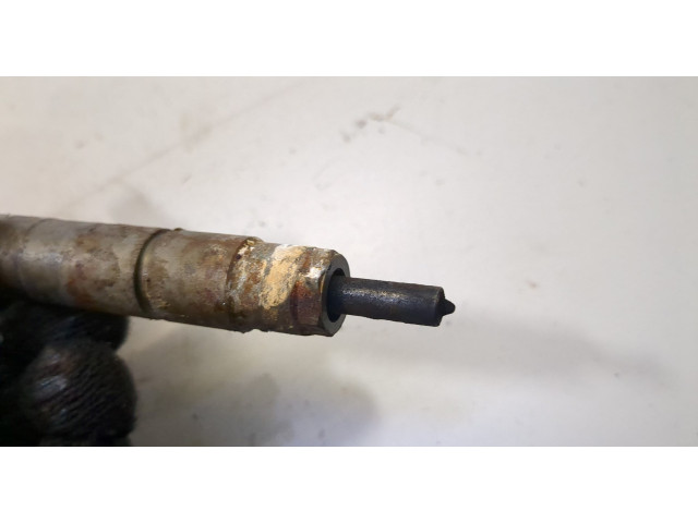 Форсунка топливная BMW X3 F25 2010-2017 13537810702, 0445110480