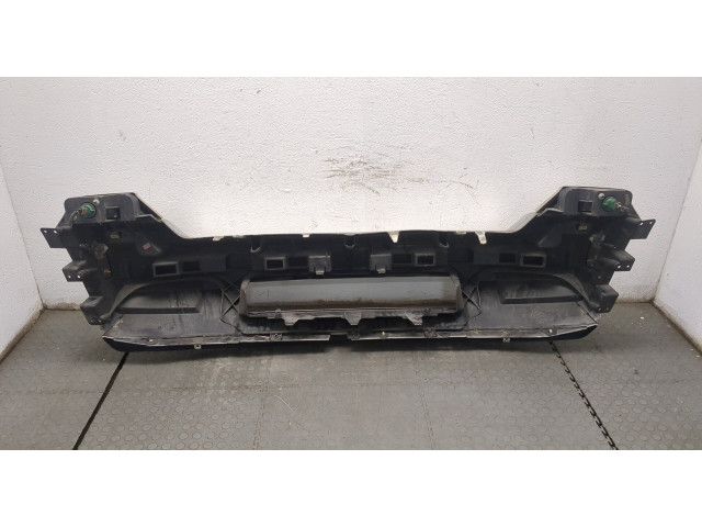 Бампер  Jeep Liberty 2007-2012 передний   