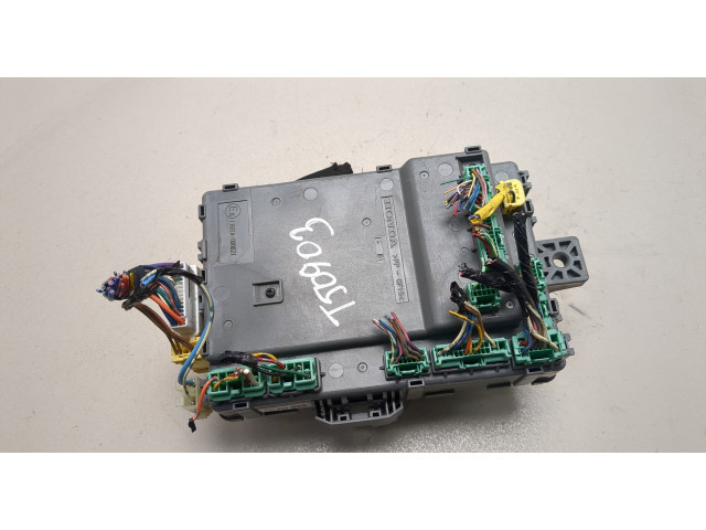 Блок предохранителей Honda CR-V 2011-2018