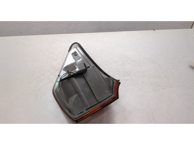 Задний фонарь          