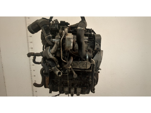 Форсунка топливная Skoda Rapid 2012-2020 03L130277S