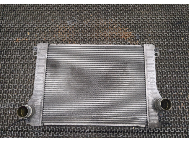 Интеркулер  Lexus IS 2005-2013 2.2  1794026010    