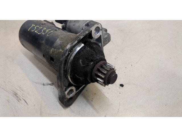 Стартер Skoda Fabia 2007-2014 1.2 02Z911023N