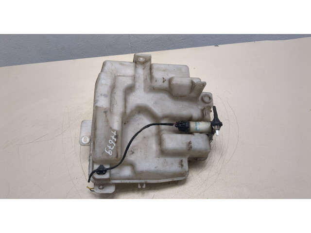 Бачок омывателя Mitsubishi ASX