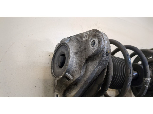 Стойка амортизатора  Mercedes E W212 2013-2016      