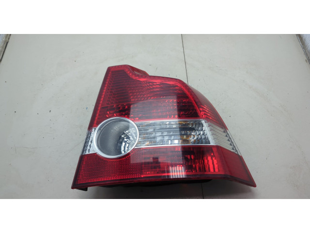 Задний фонарь          