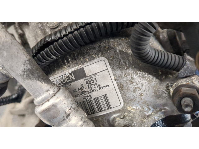 Форсунка топливная Jeep Liberty 2002-2006