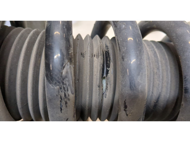 Стойка амортизатора Porsche Cayenne 2007-2010 7L5413031AD