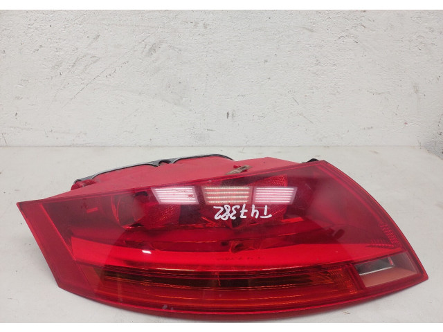 Задний фонарь          