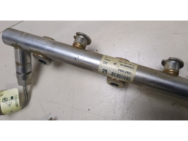 Форсунка топливная  Cadillac STS 2004-2011    12621093     