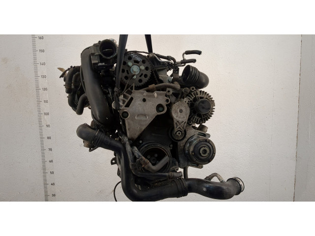 Форсунка топливная Volkswagen Touran 2003-2006 038130073AG