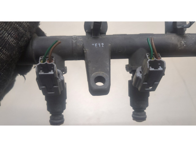 Форсунка топливная Hyundai Coupe (Tiburon) 2002-2009 3531022600, 3530426650