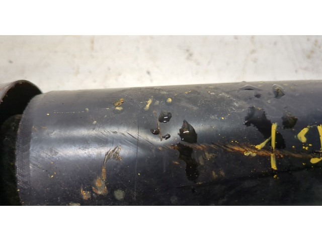 Стойка амортизатора  Jeep Wrangler 1996-2006      