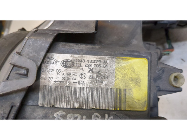 Фара передняя  Jaguar X-type правая 