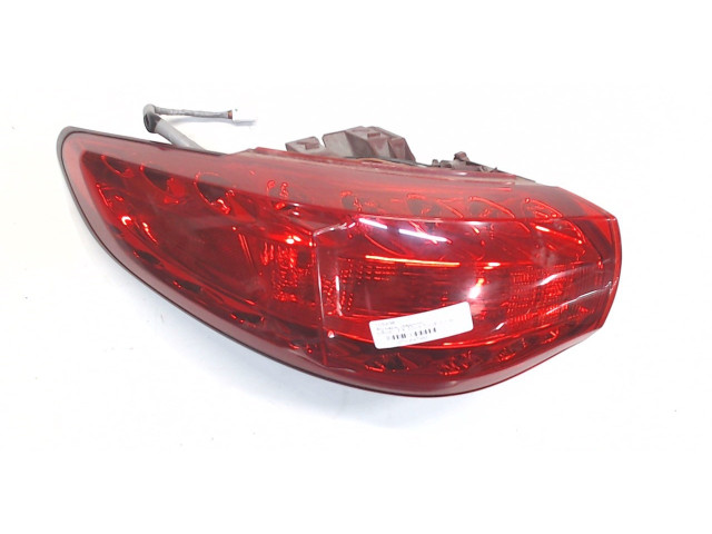 Задний фонарь          