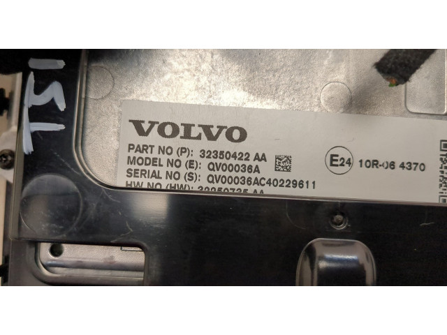 Дисплей бортового компьютера  Volvo XC40        