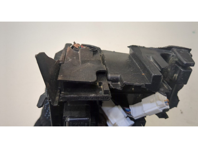 Блок предохранителей  Nissan Rogue 2014-2020      243817990a    2.5