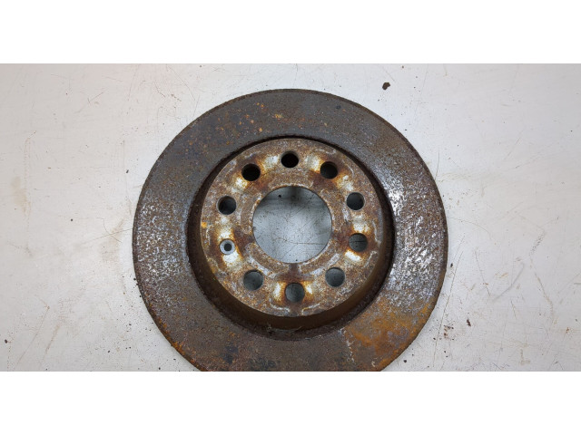 Диск тормозной  Volkswagen Passat CC 2012-2017   задний         