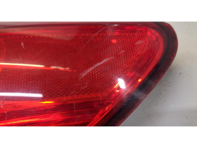 Задний фонарь          