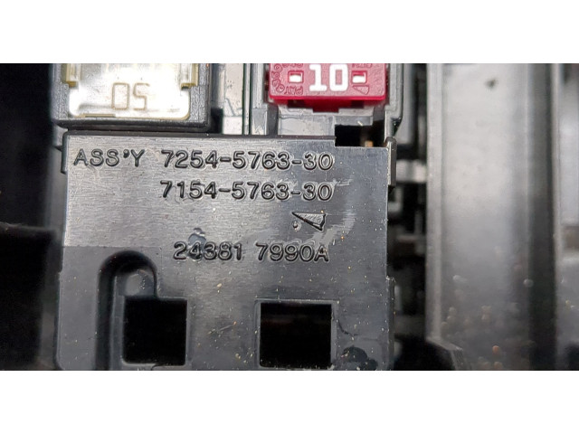 Блок предохранителей  Infiniti QX56 2010-2013      243821LA1A   