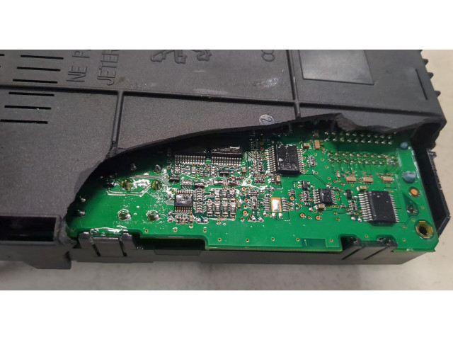 Блок BSI  Peugeot 5008 2009-2016      281164872    1.6