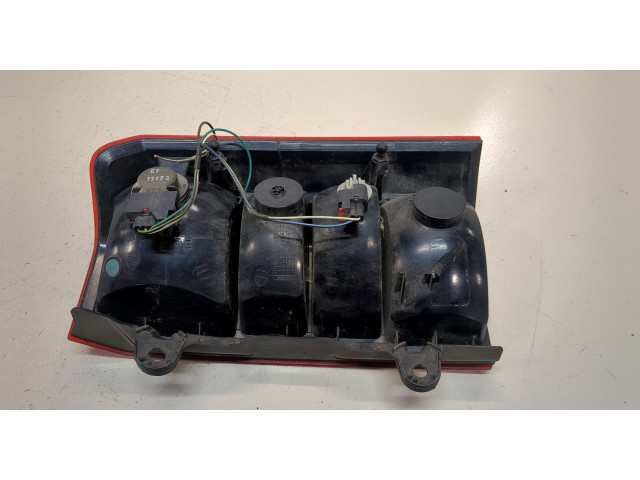 Задний фонарь