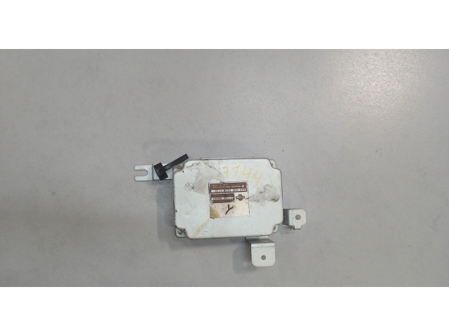 Блок управления АКПП / КПП  Nissan X-Trail (T30) 2001-2006     