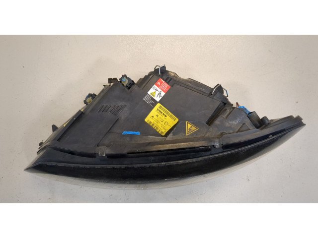 Фара передняя  Volvo C30 2006-2013 левая 