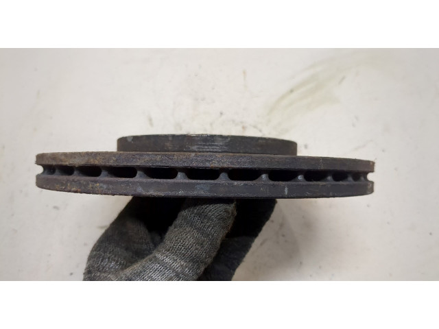 Диск тормозной Volkswagen Golf 4 1997-2005 передний