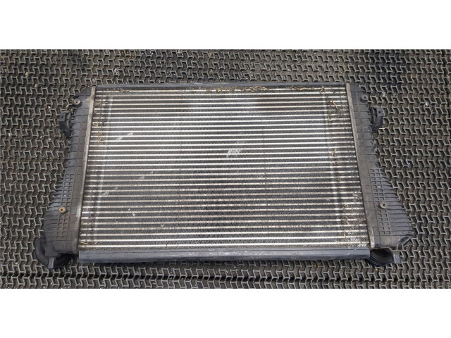 Интеркулер  Volkswagen Jetta 5 2004-2010 1.9  1k0145803e    