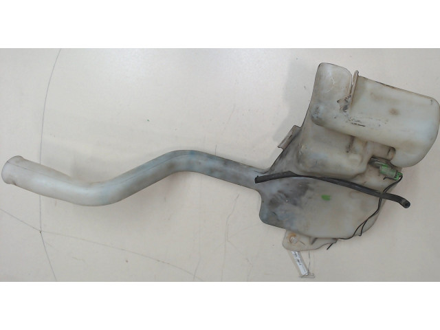 Бачок омывателя Jeep Liberty 2002-2006 55157110ad 2.8
