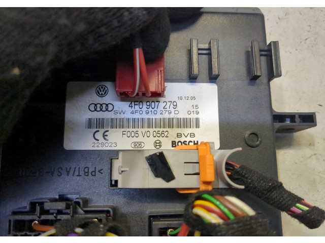 Блок комфорта  Audi A6 (C6) 2005-2011      4f0907279    