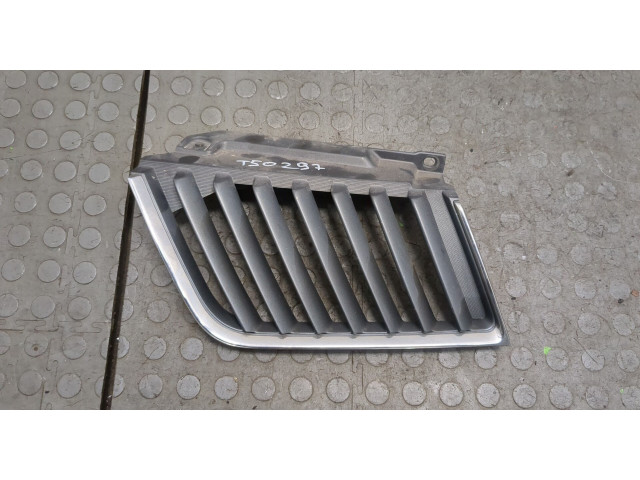 Решетка радиатора  Mitsubishi L200 2006-2015          