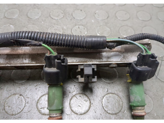 Форсунка топливная  Volvo V70 2001-2008         