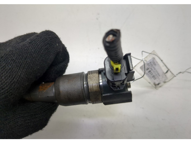 Форсунка топливная  KIA Ceed 2012-2018    338002A900, 0445110320     