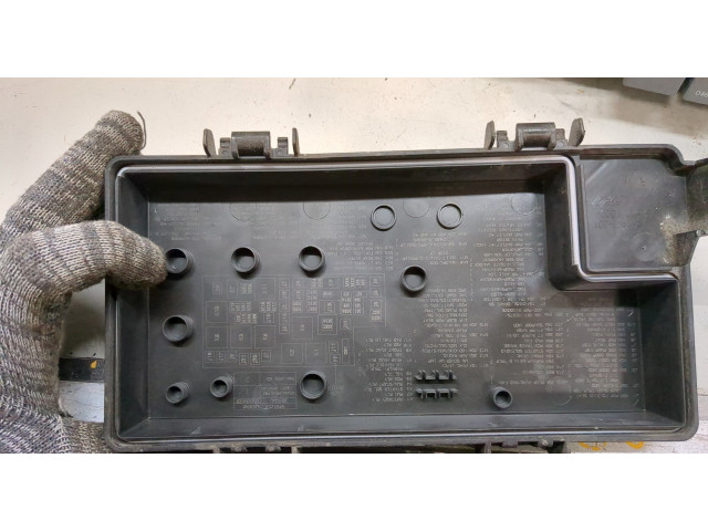 Блок предохранителей Jeep Grand Cherokee 2010-2013 68089321AF