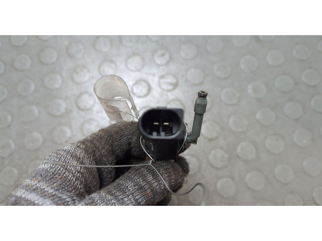 Форсунка топливная  Mercedes GLC X253 2015-2022    A6510702987     